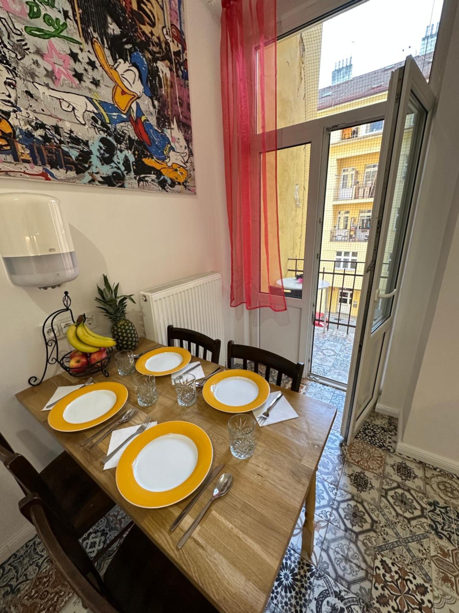 Karlin Oasis 2-bedroom * Praga